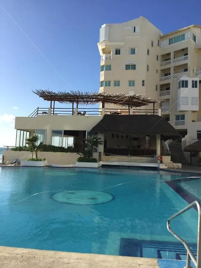capitan suites sea view Cancún Mexique