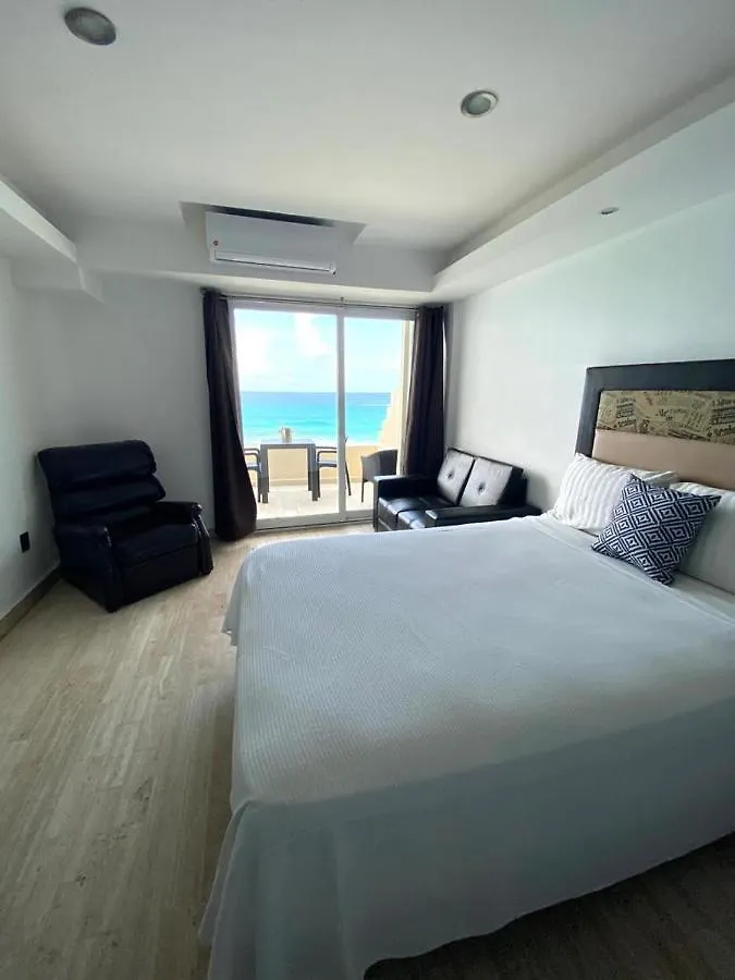 capitan suites sea view Cancún Appartement