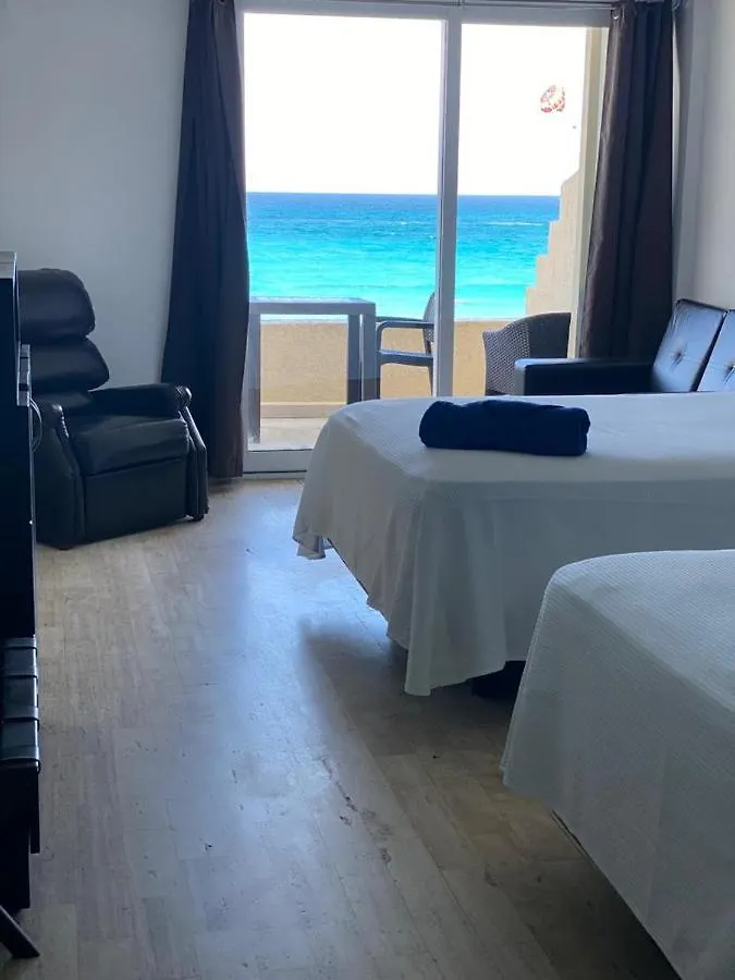 capitan suites sea view Cancún