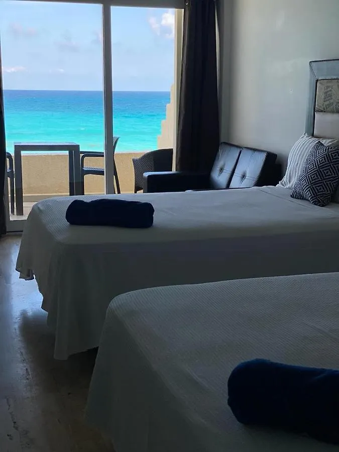 capitan suites sea view Cancún 0*,