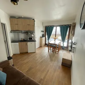 t2-renove-avec-jardin-privatif-hammam-sauna.hotels-rhonealpes.com/