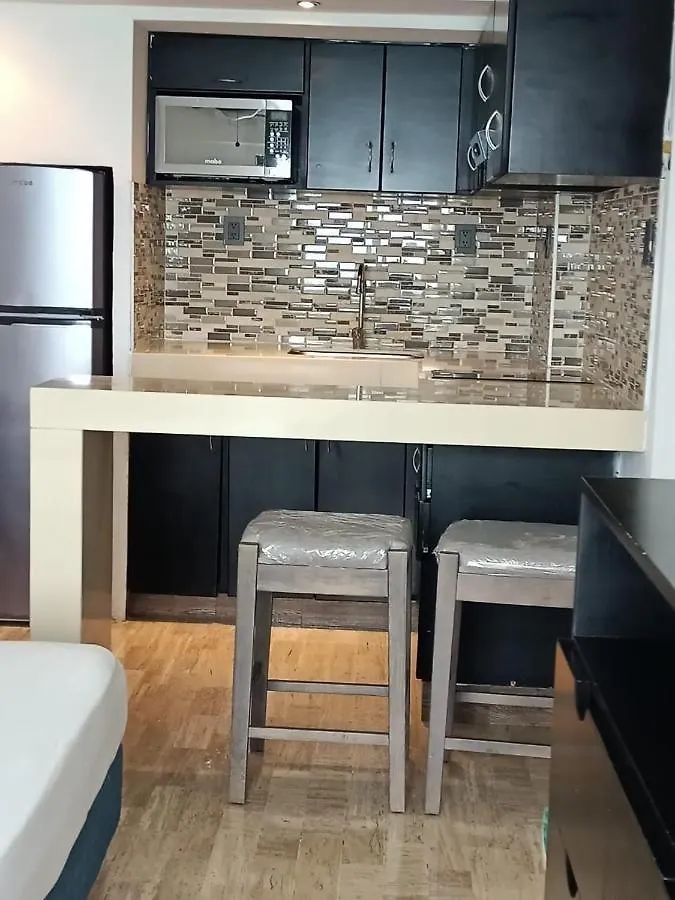 Capitan Suites Sea View Cancun Apartment